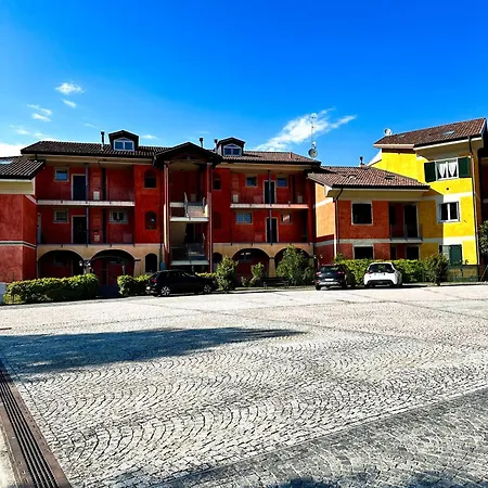 Lägenhet Casa Camoscio By Maggiore Living *