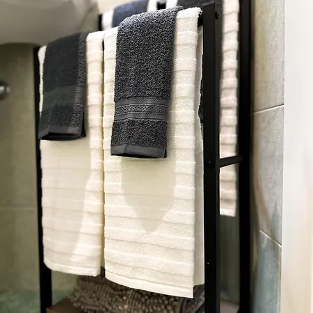 Casa Camoscio By Maggiore Living 바메노