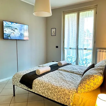 Casa Camoscio By Maggiore Living Lägenhet